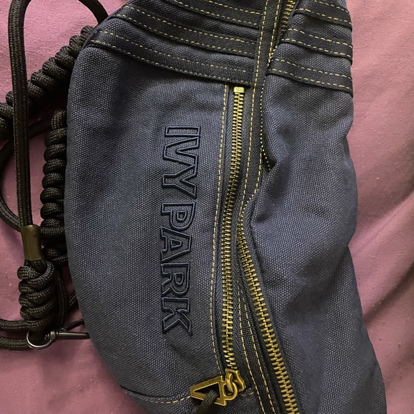 Ivy Park Rodeo Fanny pack - Picture 4 of 4
